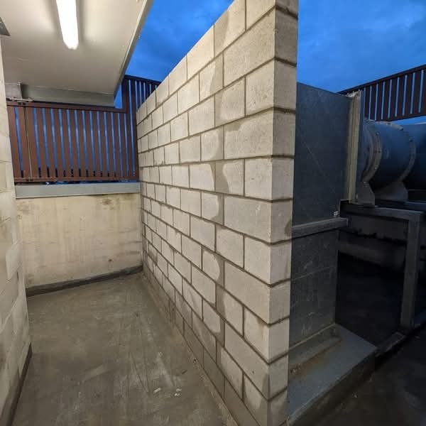 Large block pier supporting a covered outdoor area on the Gold Coast